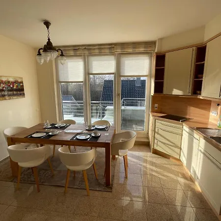 6000 Penthouse Timmendorf 아파트